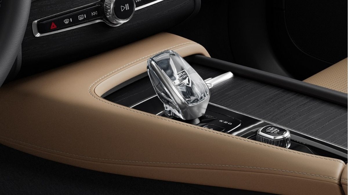 Volvo XC90 Plug-in Hybrid 2025 (Thụy Điển) - Ảnh 27