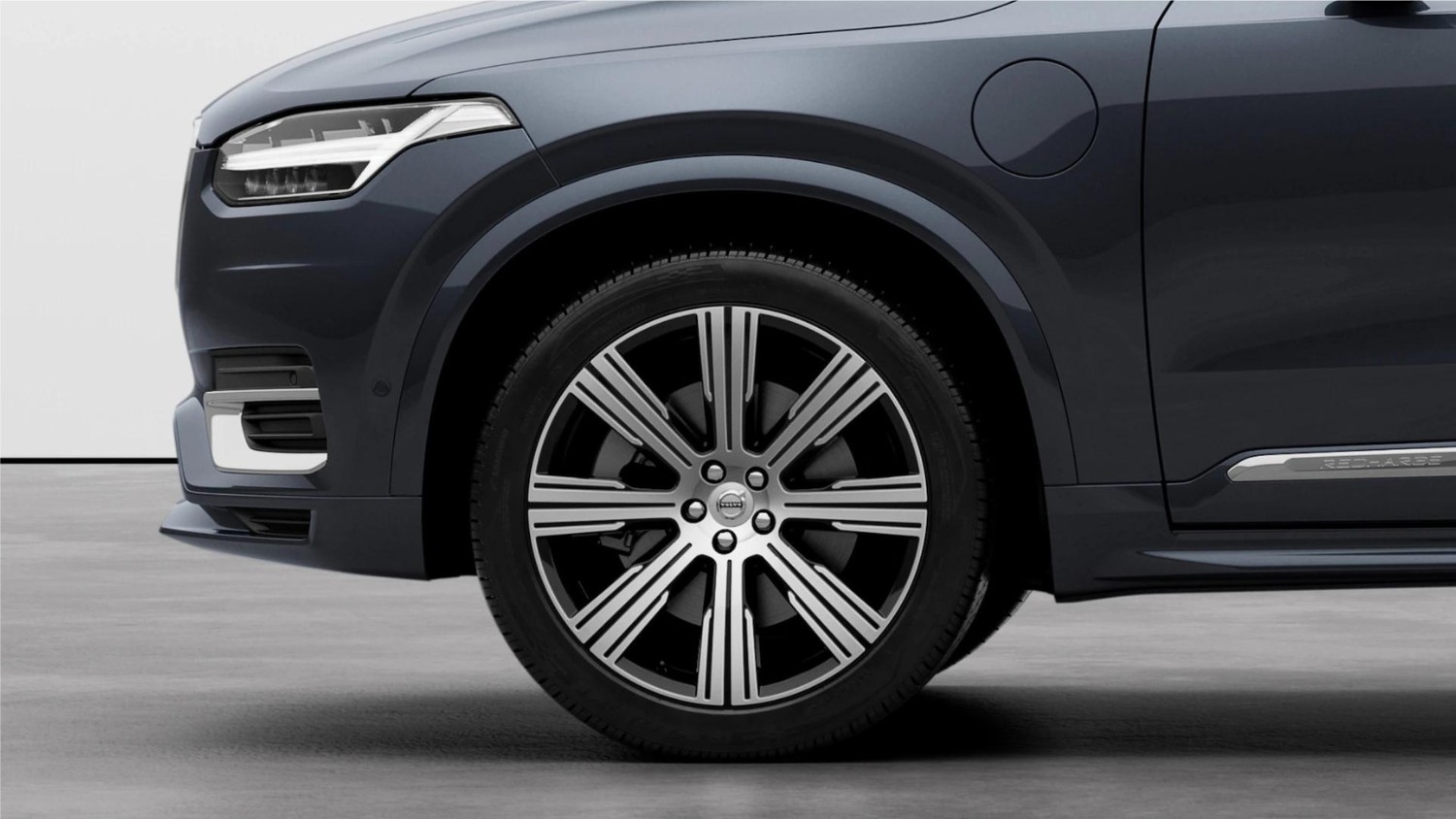 Volvo XC90 Recharge